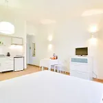 Estudio Solar A By Mtphomes البوفيرا