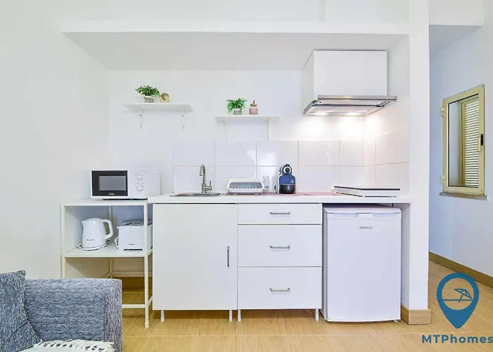 Estudio Solar A By Mtphomes * 알부페이라